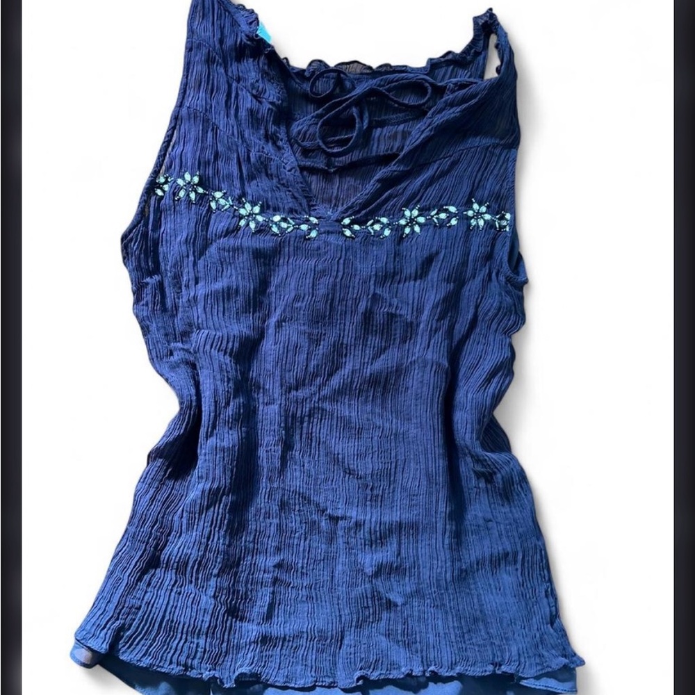 Cute Sleeveless Top with Embroidered Detail